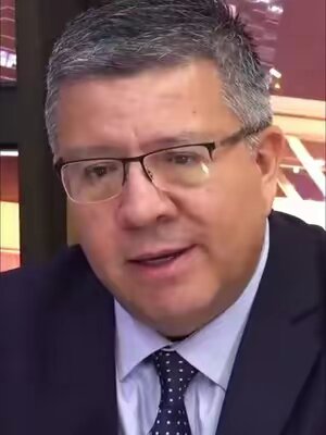Política y País, Luis Eyzaguirre Desglosa Temas Clave en BAELLA TALKS junto a @canalb.pe y @alfons…